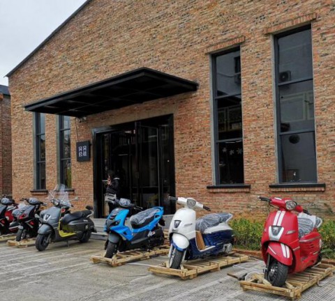 桂林市春风汇羽贸易有限公司