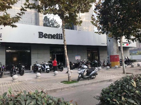 西安市雁塔区酷车吧机车专卖