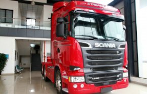 斯堪尼亚/Scania R系列 560马力 6×2 牵引车(型号:R560 V8)整拆件