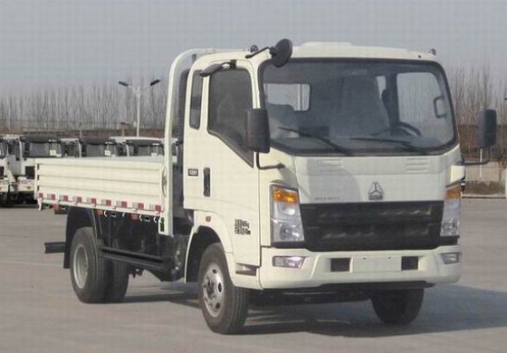中国重汽 HOWO中卡 154马力 4×2 栏板载货车(ZZ1087F381CD183)整拆件