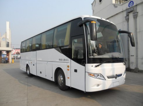 扬州亚星 亚星客车 260马力 24-51人 公路客车(YBL6105HCP)整拆件
