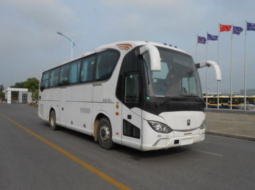 扬州亚星 亚星客车 270马力 24-48人 公路客车(YBL6110H1QCE)整拆件